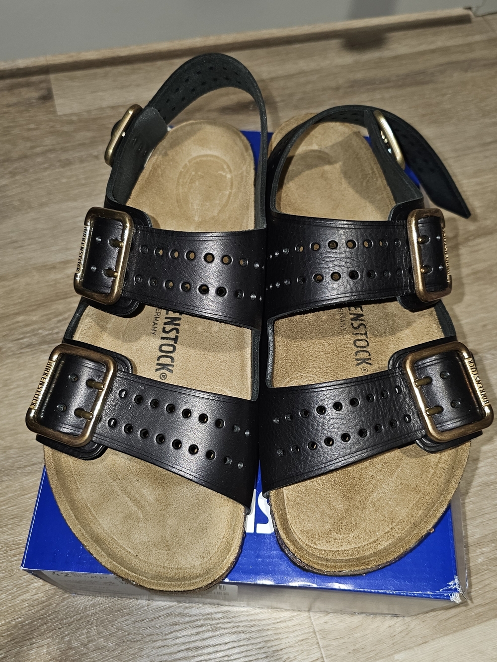 Birkenstock Bold Gap Sandals Black EU 42 Reg/Wide (Men’s 9 / Women’s 11–11.5) NE